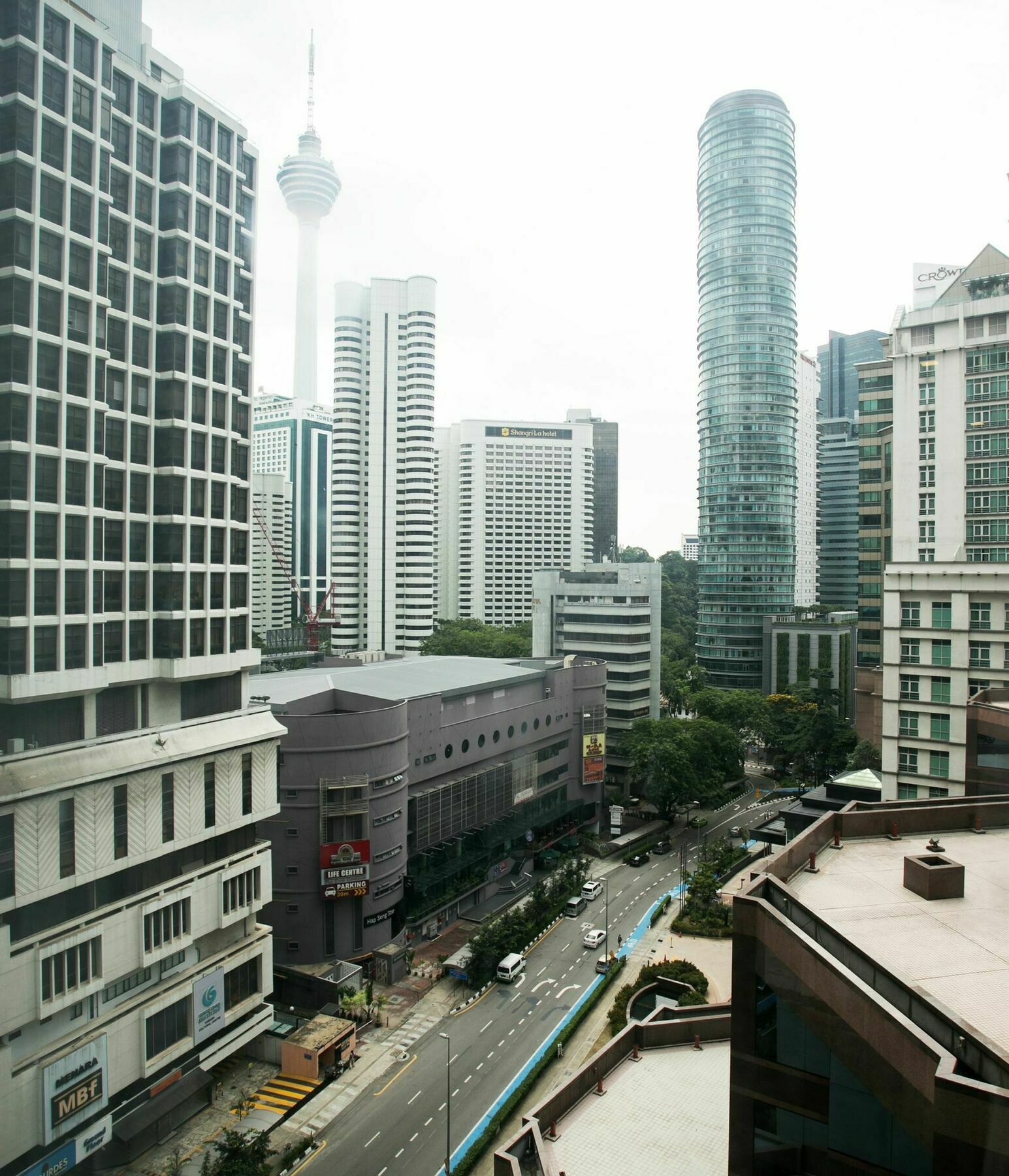 Soho Suites Klcc By Perfect Host Kuala Lumpur Exterior photo